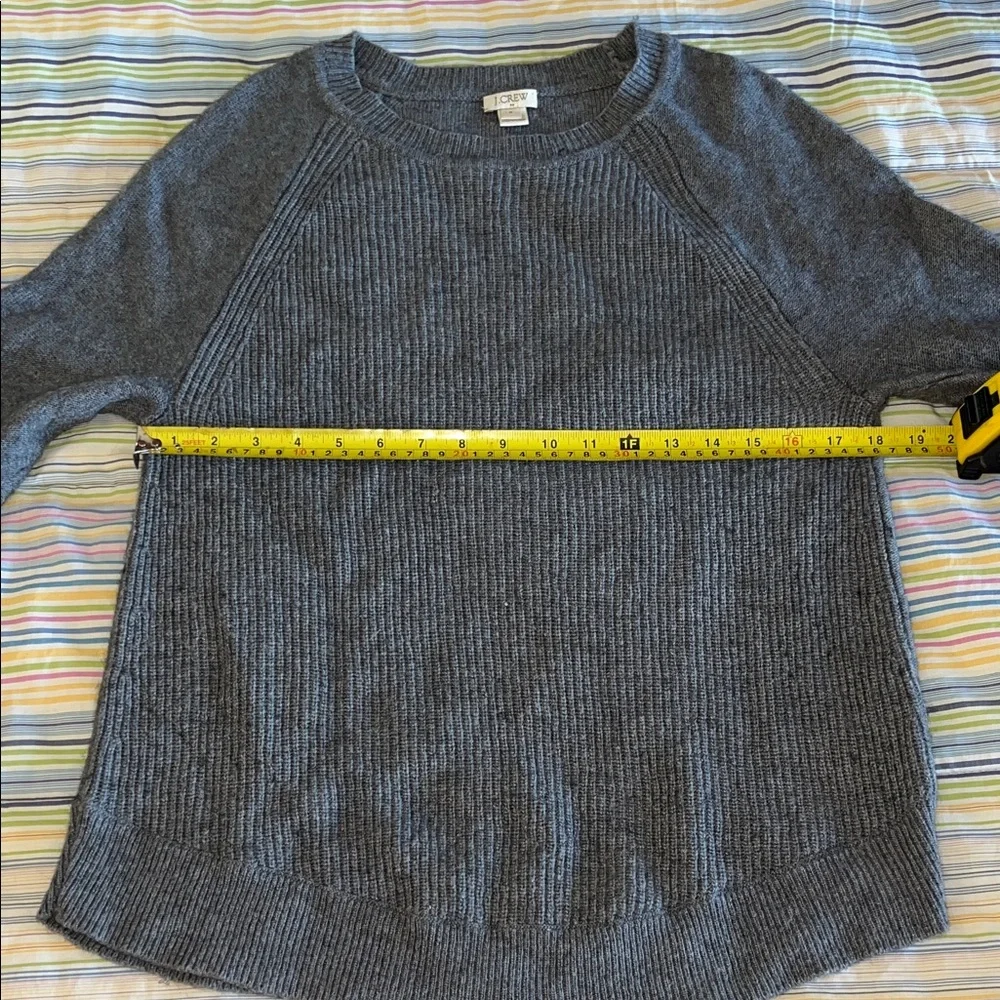 J. Crew Charcoal Crew Neck Raglan Sleeve Merino‎ Wool Blend Sweater M